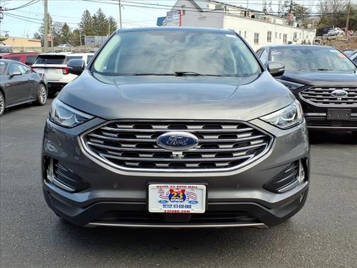 Carbonized Gray Metallic 2022 Ford Edge Titanium