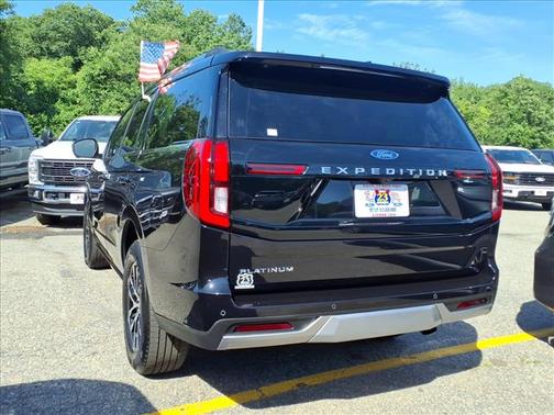 BLACK METALLIC 2025 Ford Expedition Platinum
