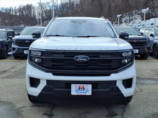 2025 Ford Expedition Max Active 4x4