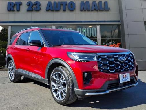 2025 Ford Explorer Platinum