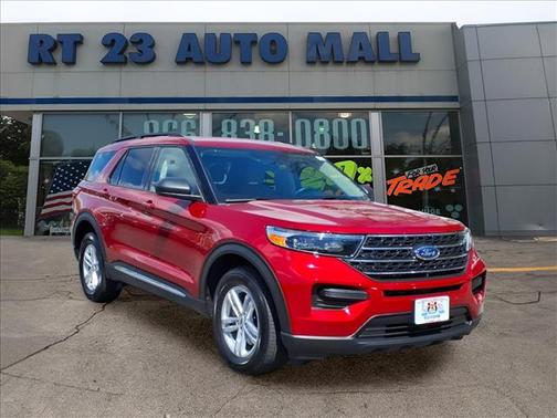Rapid Red Metallic Tinted Clearcoat 2024 Ford Explorer XLT