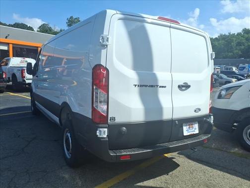 Oxford White 2026 Ford Transit-250 Base