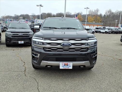 2023 Ford Expedition Platinum