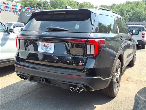 Agate Black Metallic 2026 Ford Explorer ST
