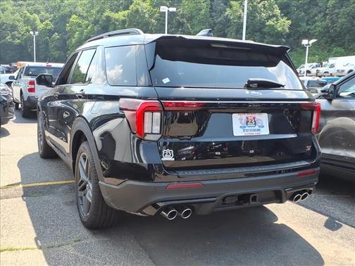 Agate Black Metallic 2026 Ford Explorer ST