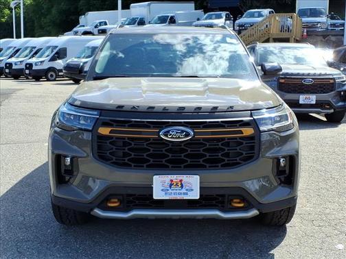 Marsh Gray 2026 Ford Explorer Tremor