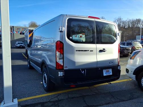2026 Ford Transit-150 XL
