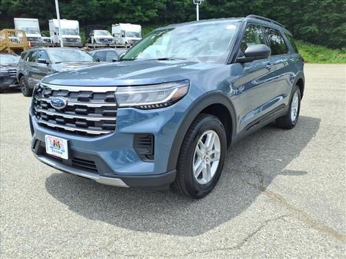 Vapor Blue Metallic 2026 Ford Explorer Active w/200A Pkg