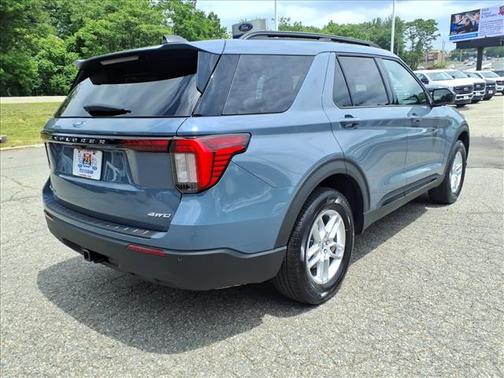 Vapor Blue Metallic 2026 Ford Explorer Active w/200A Pkg