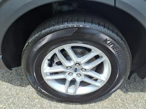 Vapor Blue Metallic 2026 Ford Explorer Active w/200A Pkg