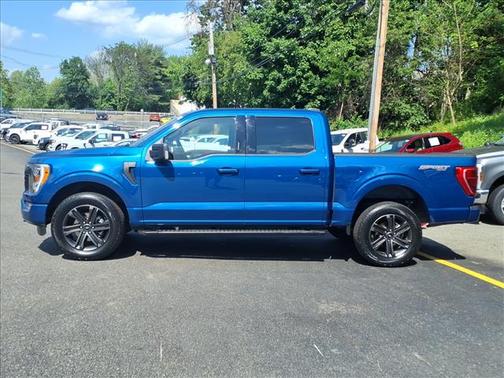 Atlas Blue Metallic 2022 Ford F-150 XLT