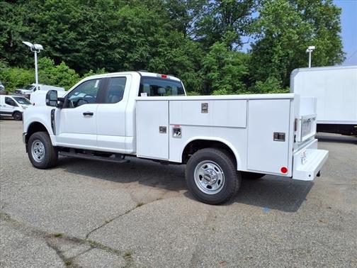 2025 Ford F-350 XL