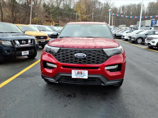 2022 Ford Explorer ST-Line