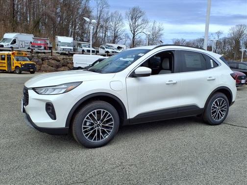 2025 Ford Escape Base