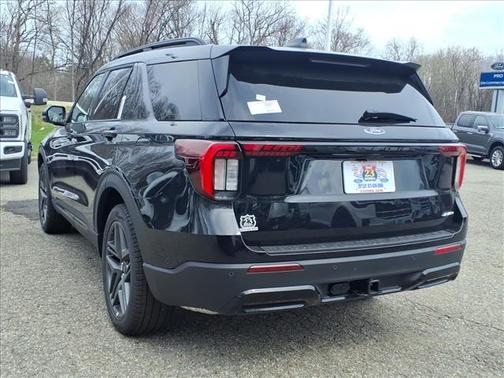 Agate Black Metallic 2026 Ford Explorer ST-Line