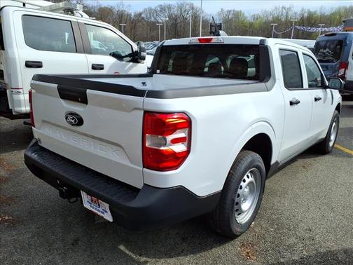 Oxford White 2026 Ford Maverick XL