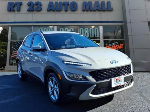 2023 Hyundai KONA SEL
