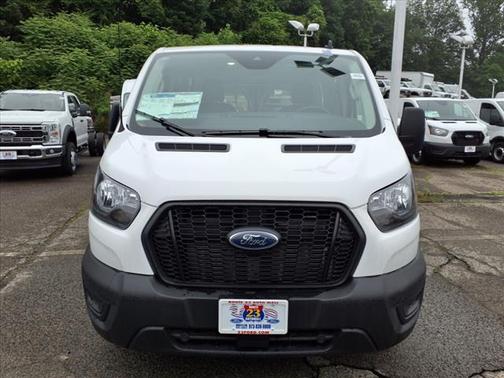 2025 Ford Transit-150 XL