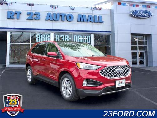 Rapid Red Metallic Tinted Clearcoat 2024 Ford Edge SEL