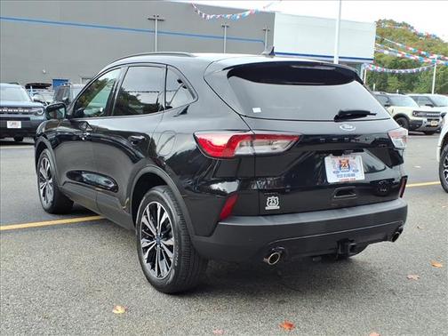Agate Black Metallic 2022 Ford Escape SEL