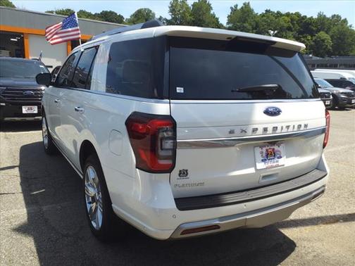 2024 Ford Expedition Platinum