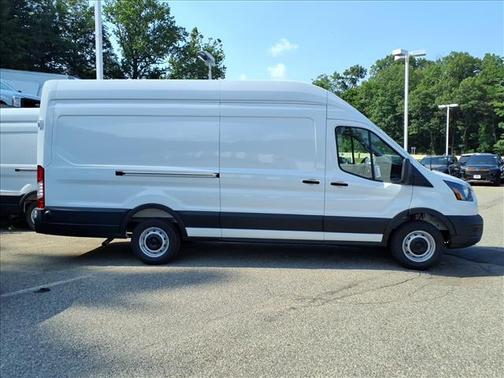Oxford White 2026 Ford Transit-250 Base