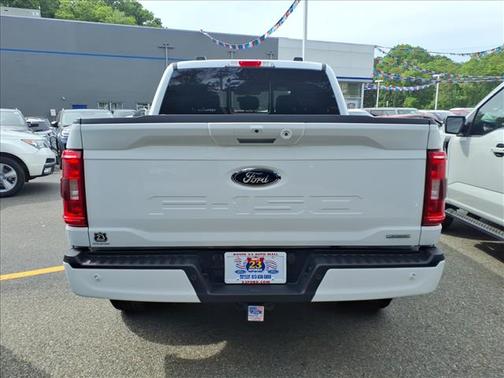 Oxford White 2023 Ford F-150 XLT