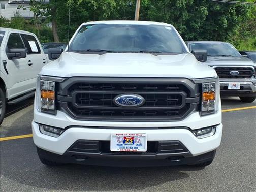 Oxford White 2023 Ford F-150 XLT