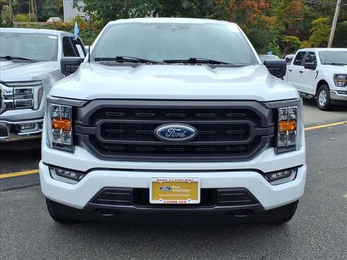 Oxford White 2023 Ford F-150 XLT