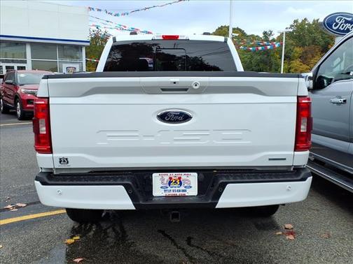 Oxford White 2023 Ford F-150 XLT
