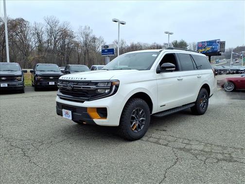 2025 Ford Expedition Tremor