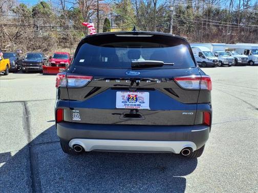 2021 Ford Escape SE