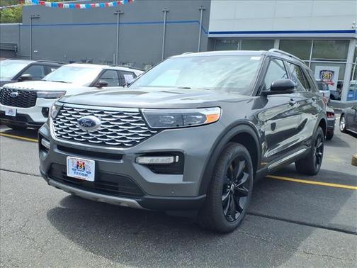 Carbonized Gray Metallic 2023 Ford Explorer Platinum
