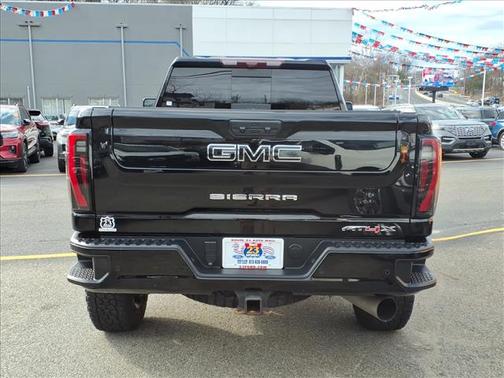 Onyx Black 2024 GMC Sierra 2500 AT4X