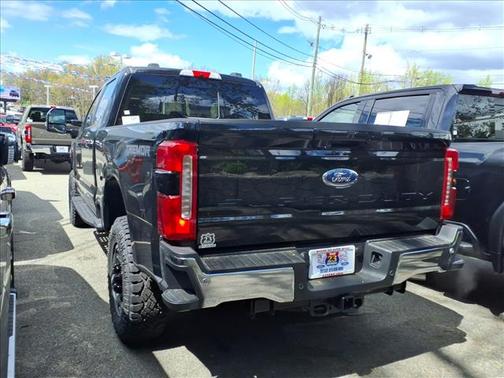 Agate Black Metallic 2026 Ford F-350 XLT