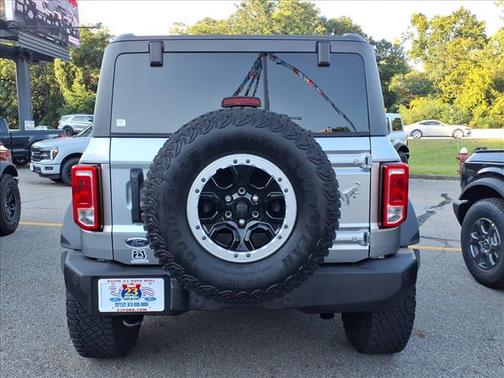 Iconic Silver Metallic 2023 Ford Bronco Big Bend