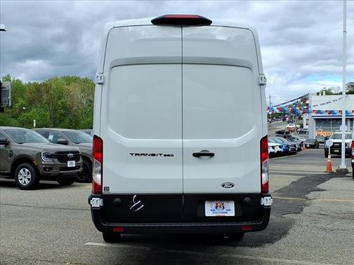 Oxford White 2026 Ford Transit-350 Base
