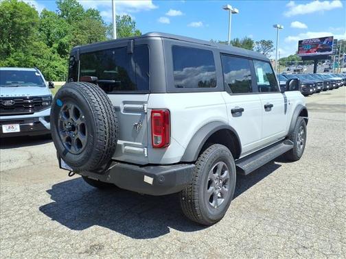 Avalanche Gray 2026 Ford Bronco Big Bend