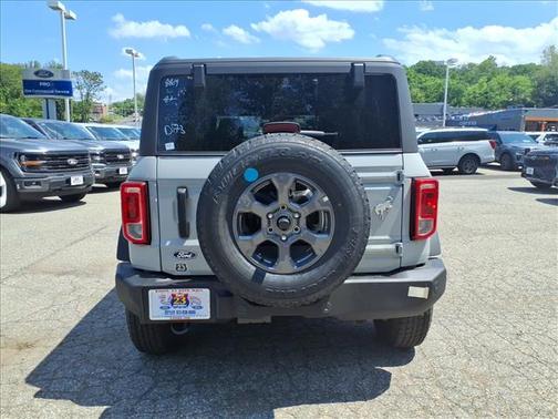 Avalanche Gray 2026 Ford Bronco Big Bend