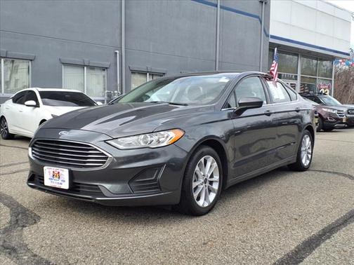 2020 Ford Fusion Hybrid SE
