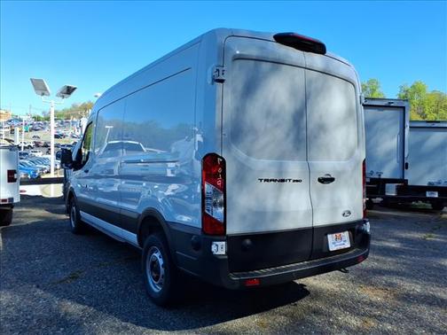Oxford White 2026 Ford Transit-250 Base