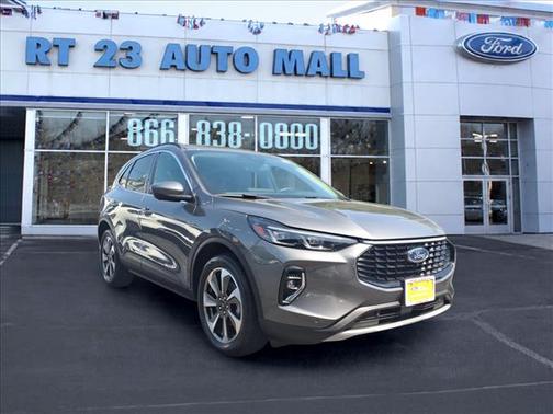Carbonized Gray Metallic 2023 Ford Escape Platinum