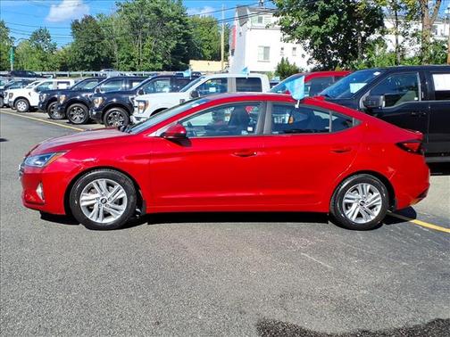 Scarlet Red Pearl 2020 Hyundai ELANTRA SEL