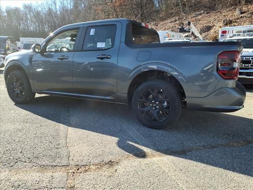 2026 Ford Maverick Lobo Standard