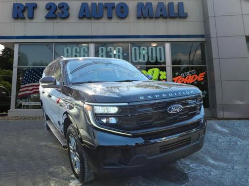 2025 Ford Expedition Max Active 4x4