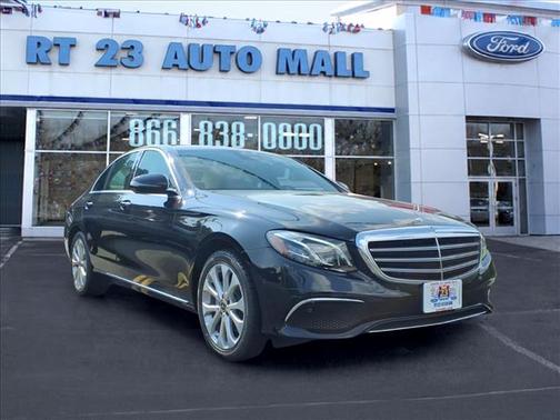 Black 2018 Mercedes-Benz E-Class 4MATIC