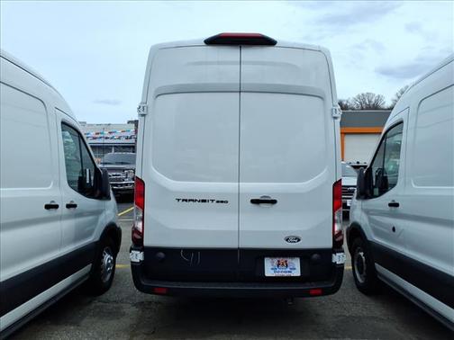 2026 Ford Transit-250 Base