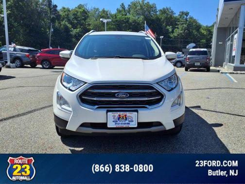 White Platinum Metallic Tri-Coat 2022 Ford EcoSport Titanium