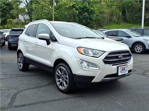 White Platinum Metallic Tri-Coat 2022 Ford EcoSport Titanium