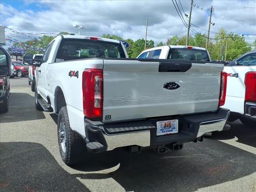 Oxford White 2026 Ford F-350 XL